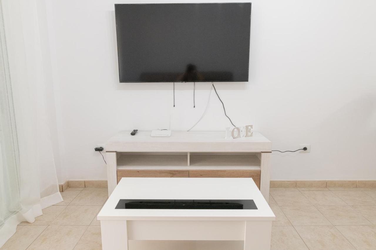 Iki White Playa La Arena Apartment Puerto de Santiago  Ngoại thất bức ảnh